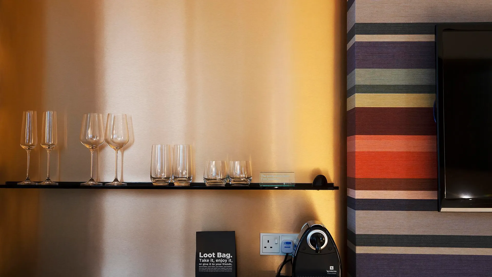 Ovolo Central Гонконг Отель